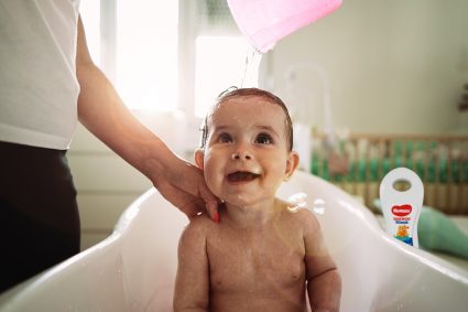 Huggies lanza nueva categoría de artículos de aseo en Perú