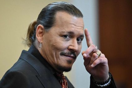 Johnny Depp vuelve a la actuación y presenta la imagen oficial de su nuevo personaje