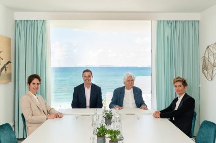 Iberostar Hotels e InterContinental Hotel firman alianza para la comercialización de resorts y hoteles