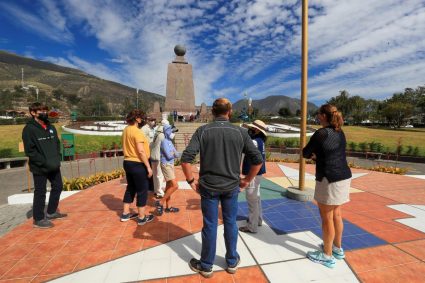 Ecuador destinará 20 millones dólares a créditos para el sector turístico