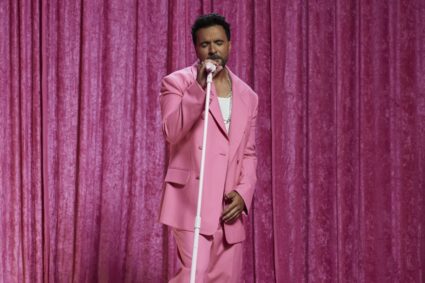 Luis Fonsi apuesta por un nuevo inicio con el estreno de su canción “Buenos Aires”