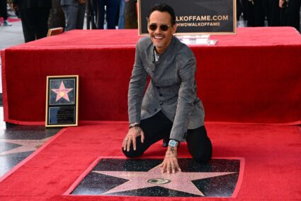 Marc Anthony recibe su estrella en el Paseo de la Fama de Hollywood