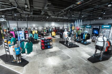 PUMA inaugura su Landmark store en el Jockey Plaza