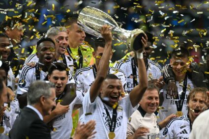 Real Madrid se lleva la Supercopa de Europa con el debut goleador de Mbappé