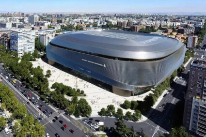 El Santiago Bernabéu fue elegido mejor estadio del mundo en el World Football Summit
