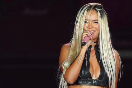 Karol G se corona como la máxima ganadora de los Latin Billboard 2024