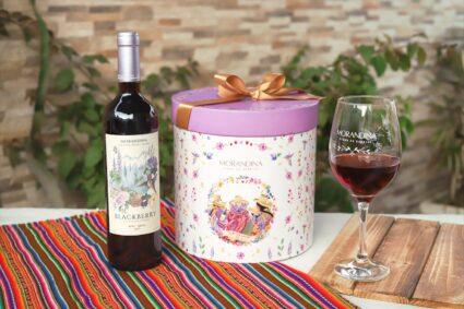 Morandina lanza novedoso panetón navideño con berries andinos y chispas de chocolate