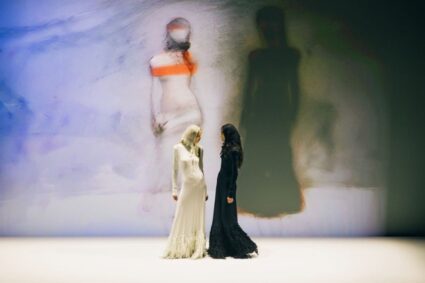 H&M se une a Nick Knight y SHOWstudio para un desfile visualmente experimental durante la London Fashion Week