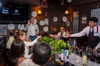 Otto Kunz y Huentala Wines llevan la experiencia Destino de Expertos a una exclusiva Cena Maridaje
