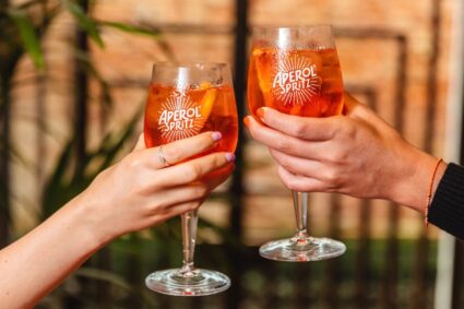 El secreto del Aperol Spritz: Conoce algunos pasos clave para lograr la mezcla ideal