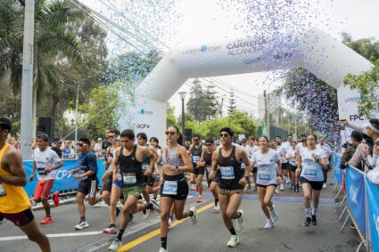 “Gánale la Carrera al Cáncer” supera su meta de recaudación y moviliza a más de 4.500 personas en apoyo a pacientes oncológicos