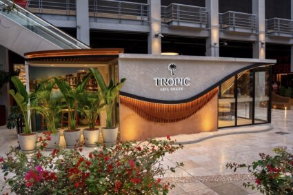 Grupo Jockey Plaza firma una alianza con Crystal Lagoons para su proyecto Tropic Asia Homes