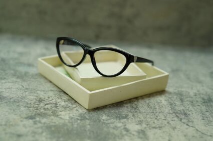 Tecnología visual sin perder el estilo: así es Transitions de Essilor