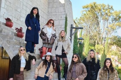 Elegir el abrigo perfecto: conoce cómo combinarlos como toda una “It girl”